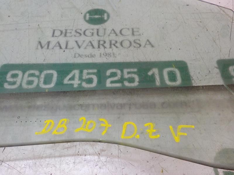 Recambio de cristal puerta delantero izquierdo para bmw serie 5 touring (e61) 520d referencia OEM IAM 51337110633  