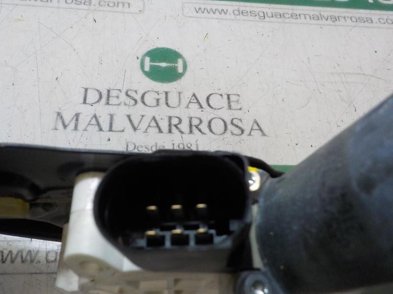 Recambio de elevalunas trasero derecho para bmw serie 5 touring (e61) 520d referencia OEM IAM 51357184746  