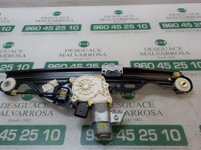 Recambio de elevalunas trasero izquierdo para bmw serie 5 touring (e61) 520d referencia OEM IAM 51357184745  