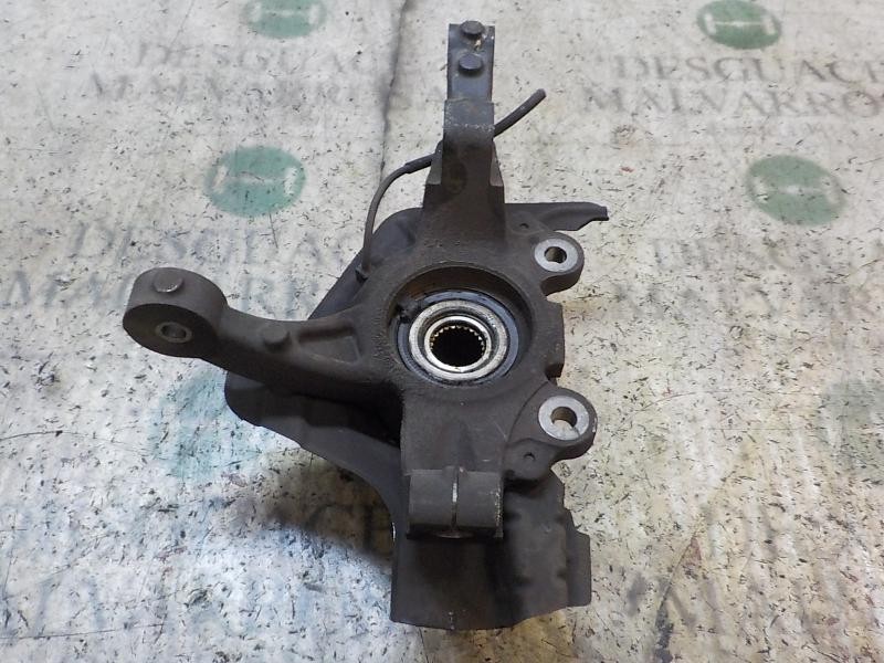 Recambio de mangueta delantera izquierda para fiat doblo cargo 1.3 16v jtd cat referencia OEM IAM 52043100  