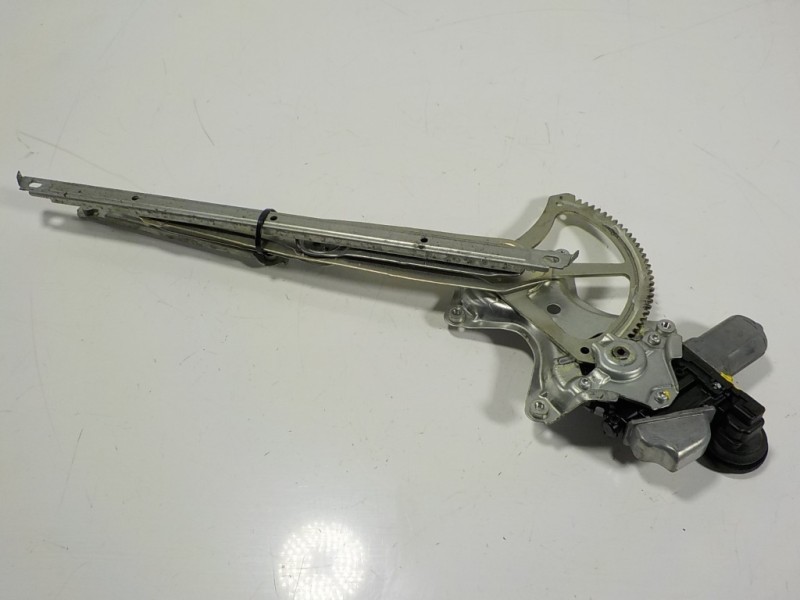 Recambio de elevalunas delantero derecho para lexus ct 200h referencia OEM IAM 6980148050 8571075060 