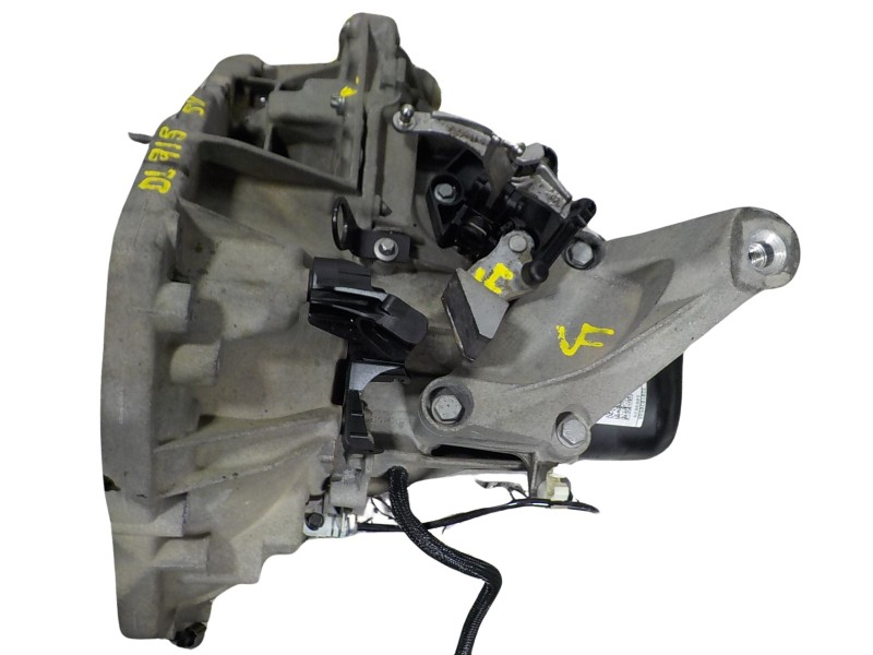 Recambio de caja cambios para renault twingo iii 1.0 sce referencia OEM IAM 320103058R JE3001 