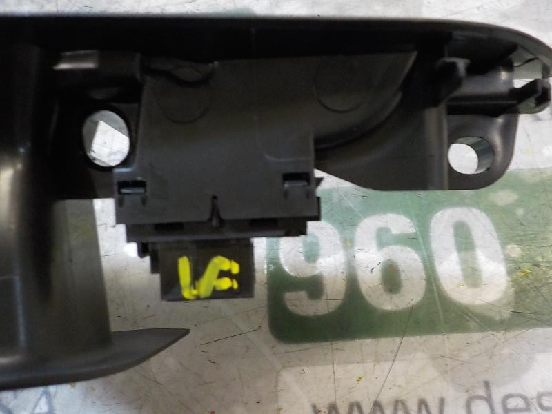 Recambio de mando elevalunas trasero izquierdo para seat leon st (5f8) 1.6 tdi referencia OEM IAM 5G0959855QWHS  