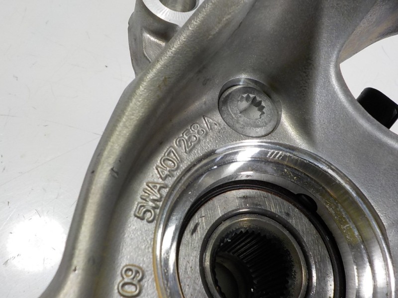 Recambio de mangueta delantera derecha para seat leon sportstourer (kl8) style referencia OEM IAM 5WA407254A 5WA407258A 5WA40762