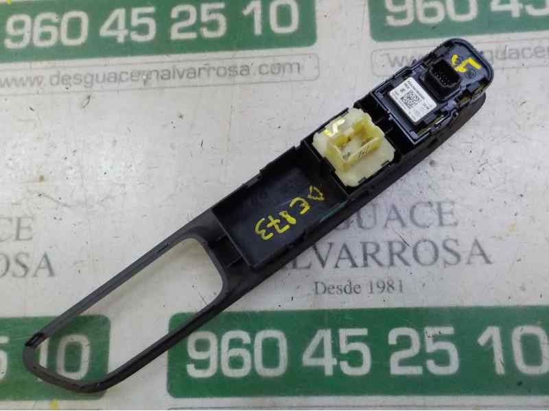 Recambio de mando elevalunas delantero izquierdo para renault clio iv grandtour 1.2 16v referencia OEM IAM   