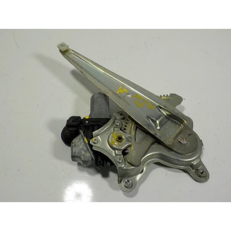 Recambio de elevalunas trasero derecho para lexus ct 200h referencia OEM IAM 6980322200 8572075070 