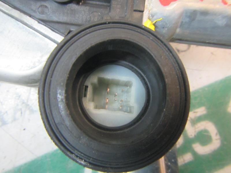 Recambio de elevalunas trasero derecho para lexus is200 (ds2/is2) 2.2 d-cat referencia OEM IAM 6980322200  