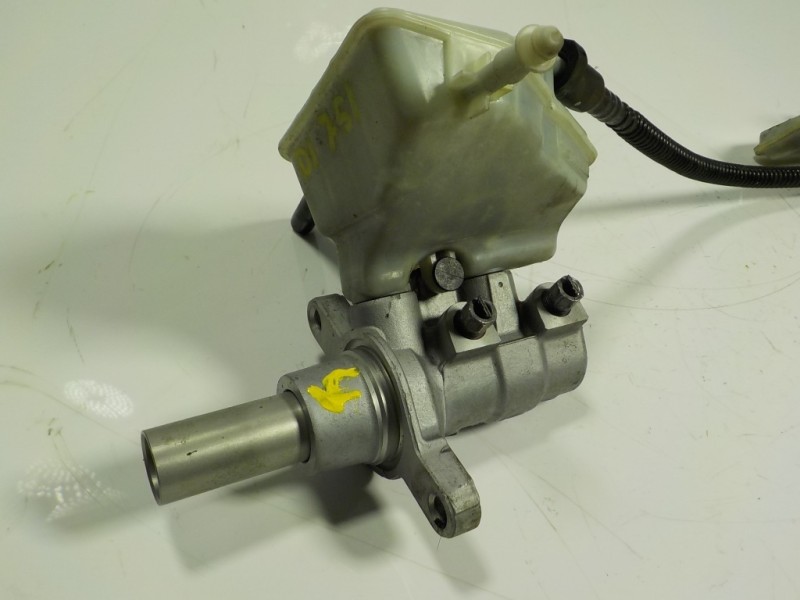 Recambio de bomba freno para citroën c4 grand picasso 2.0 blue-hdi fap referencia OEM IAM   