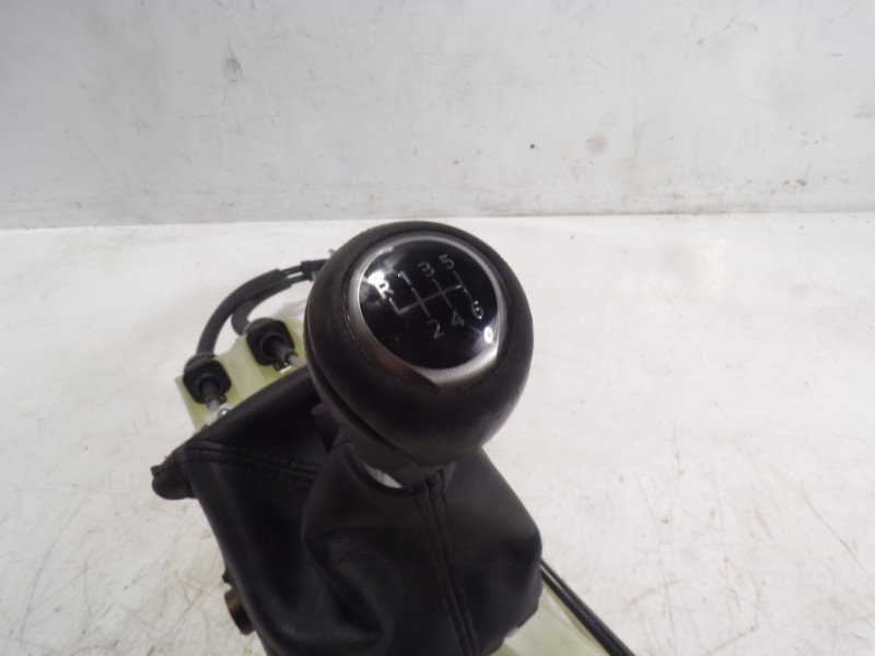 Recambio de palanca cambio para mazda 6 kombi ()(.2012) 2.2 turbodiesel cat referencia OEM IAM KE4046100C  00240021R21