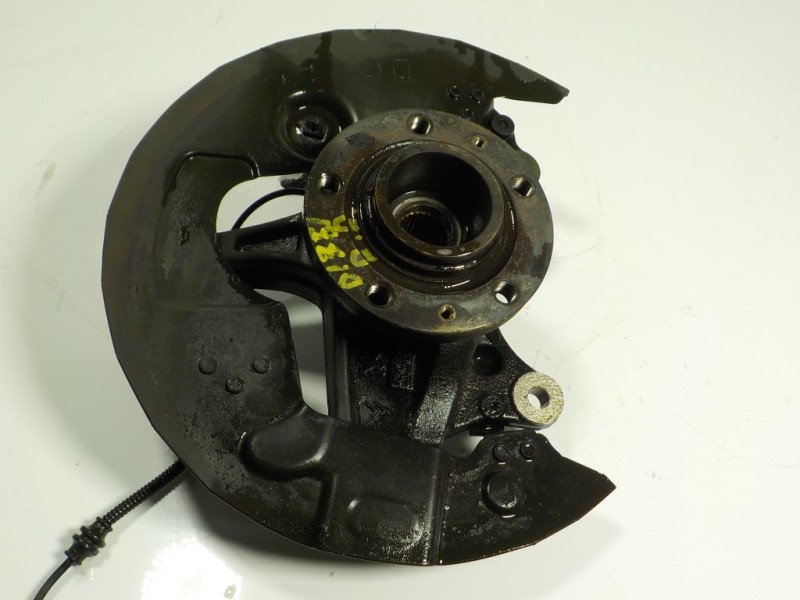 Recambio de mangueta delantera derecha para citroën c4 grand picasso 2.0 blue-hdi fap referencia OEM IAM   