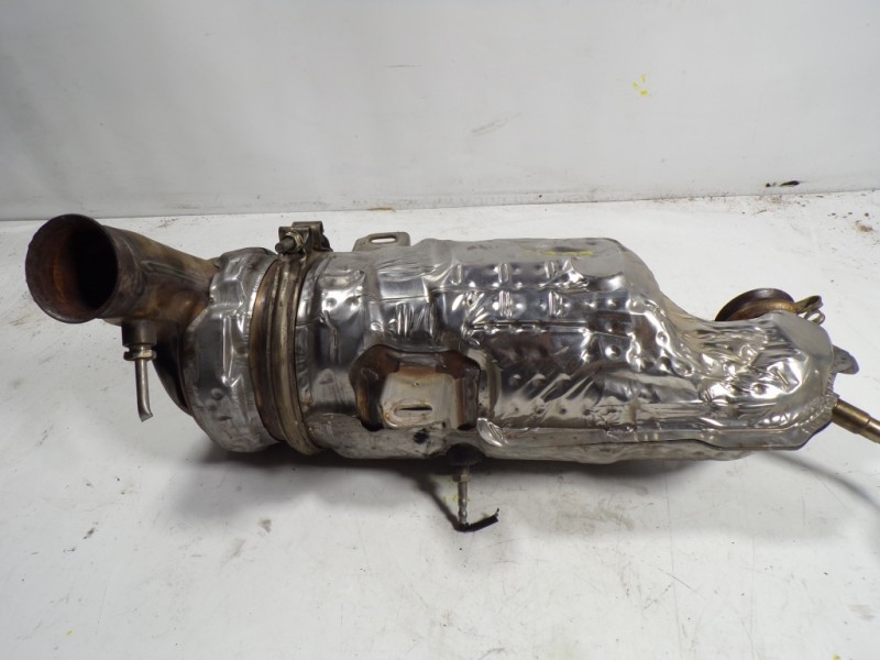 Recambio de filtro de particulas para citroën c3 picasso 1.6 hdi fap referencia OEM IAM 9677018180 96770017680 