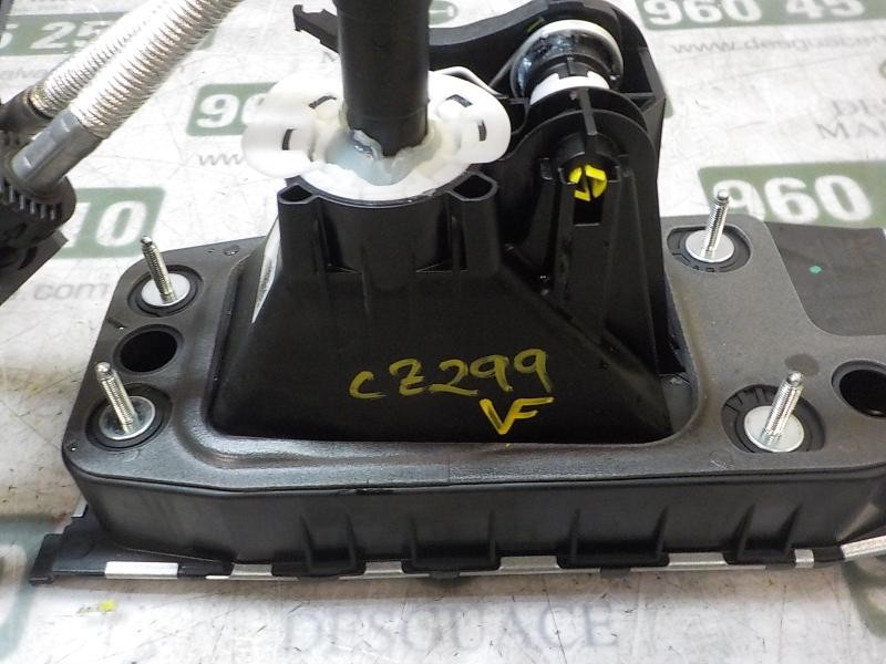 Recambio de palanca cambio para seat leon st (5f8) 1.6 tdi referencia OEM IAM 5Q0711049AP  