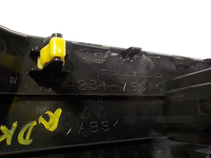 Recambio de mando elevalunas delantero derecho para lexus ct 200h referencia OEM IAM 8481033120 7423176010 7423176010