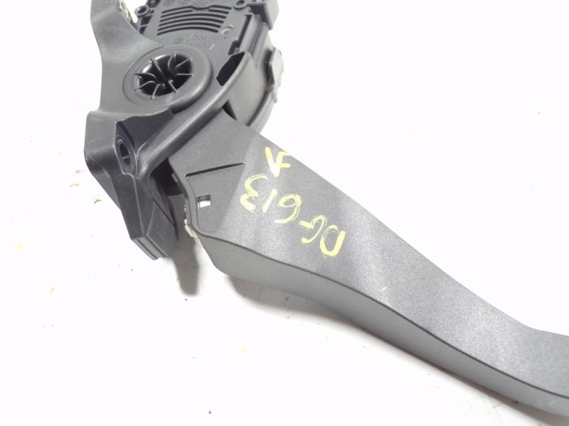 Recambio de potenciometro pedal para citroën c3 picasso 1.6 hdi fap referencia OEM IAM 1601AC 9681383980 