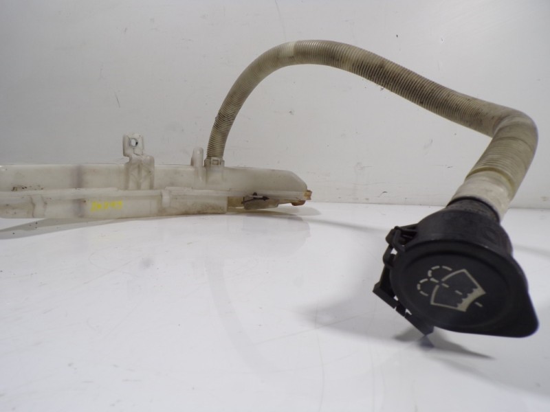 Recambio de deposito limpia para bmw serie 3 cabrio (e93) 320i referencia OEM IAM 61677157145 ECE45R015055 