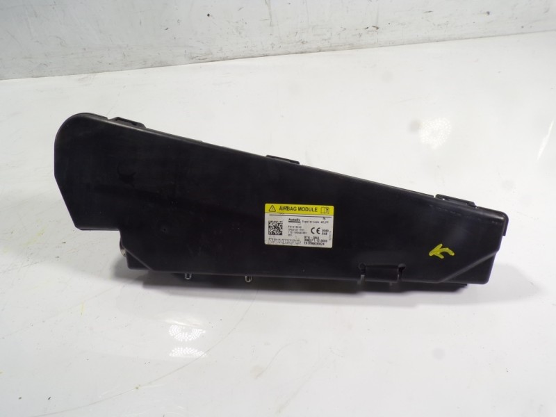 Recambio de airbag lateral izquierdo para volvo v40 2.0 diesel cat referencia OEM IAM 31418249 P31418249 P31418249