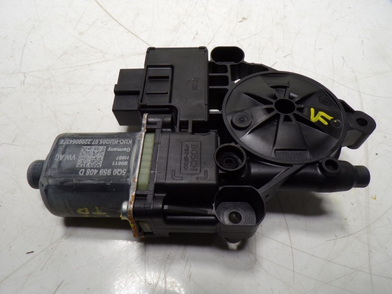 Recambio de motor elevalunas trasero derecho para seat leon sportstourer (kl8) style referencia OEM IAM 5Q0959408D 5Q0959408D 