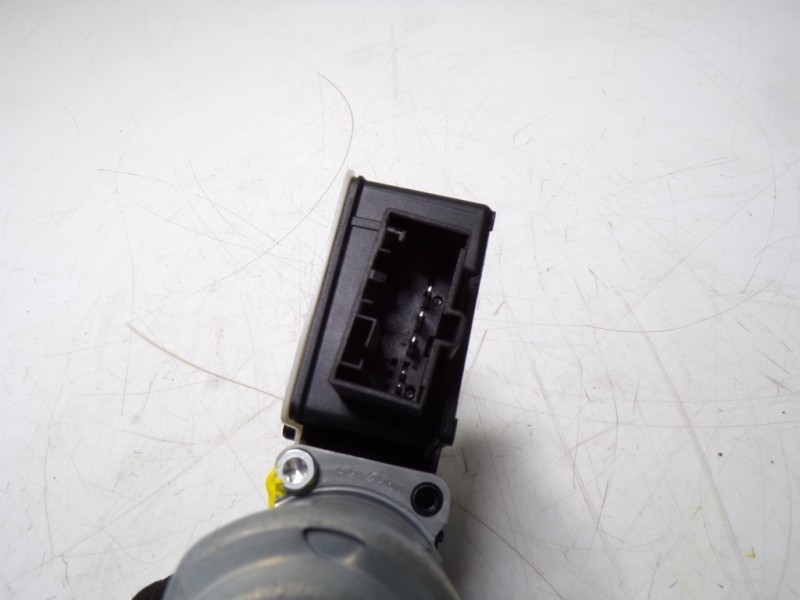 Recambio de motor elevalunas trasero derecho para seat leon sportstourer (kl8) style referencia OEM IAM 5Q0959408D 5Q0959408D 