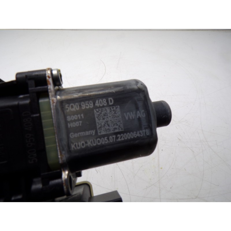 Recambio de motor elevalunas trasero derecho para seat leon sportstourer (kl8) style referencia OEM IAM 5Q0959408D 5Q0959408D 