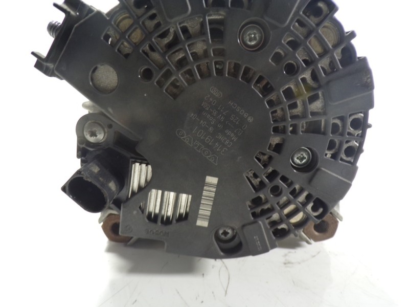 Recambio de alternador para volvo v40 2.0 diesel cat referencia OEM IAM 36012474 31419101 0125711042