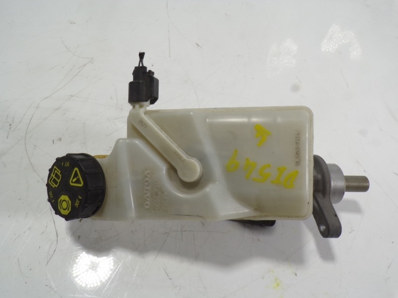 Recambio de bomba freno para volvo v40 2.0 diesel cat referencia OEM IAM   