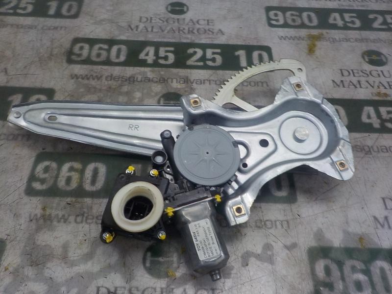 Recambio de elevalunas trasero derecho para toyota verso 1.6 16v cat referencia OEM IAM 698300F041 857100F041 