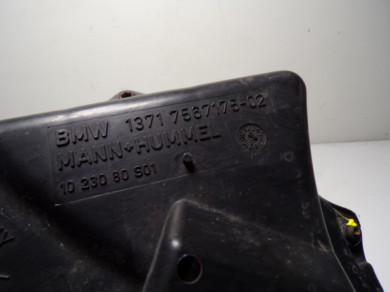 Recambio de filtro aire para bmw serie 3 cabrio (e93) 320i referencia OEM IAM  753275404 AD756717502H