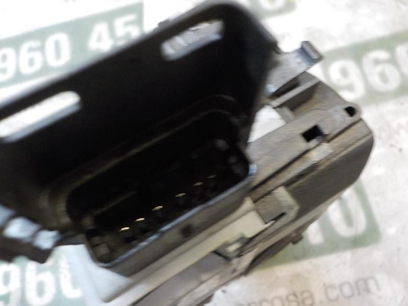 Recambio de cerradura puerta delantera izquierda para peugeot 308 1.6 16v hdi referencia OEM IAM 9135CG  