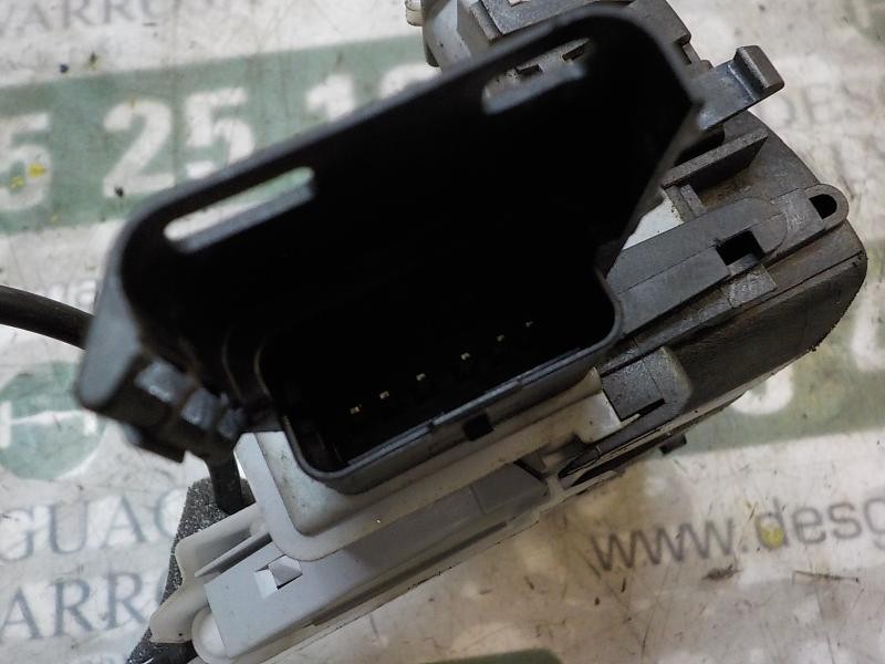 Recambio de cerradura puerta trasera izquierda para peugeot 308 1.6 16v hdi referencia OEM IAM 9137V0  
