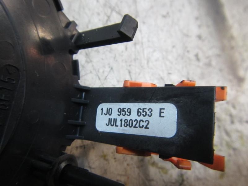 Recambio de anillo airbag para skoda octavia berlina (1u2) elegance referencia OEM IAM   