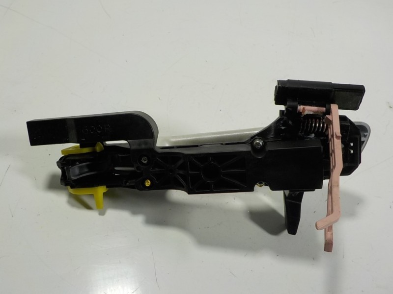 Recambio de maneta exterior trasera derecha para lexus ct 200h referencia OEM IAM 6920375020  6921076010A0