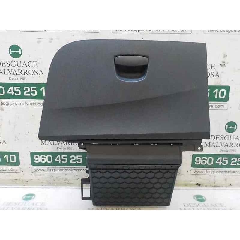 Recambio de guantera para seat ibiza (6p1) 1.0 referencia OEM IAM 6P1857095D82V 6P1857103 