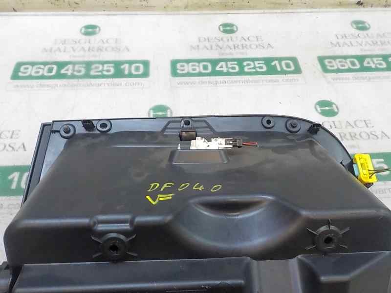 Recambio de guantera para seat ibiza (6p1) 1.0 referencia OEM IAM 6P1857095D82V 6P1857103 