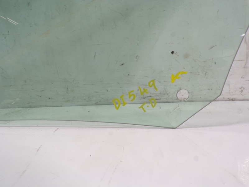 Recambio de cristal puerta trasero derecho para volvo v40 2.0 diesel cat referencia OEM IAM 32244823  