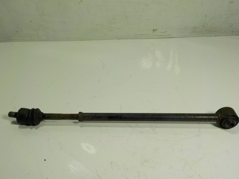 Recambio de tirante trasero izquierdo para land rover range rover sport v6 td hse referencia OEM IAM RGD500083  