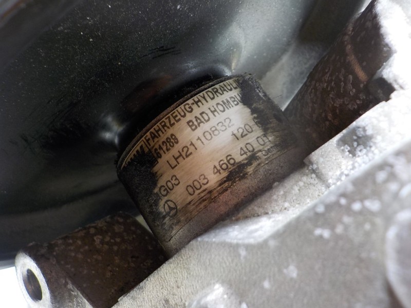 Recambio de bomba direccion para mercedes-benz clase c (w203) sportcoupe 1.8 cat referencia OEM IAM   