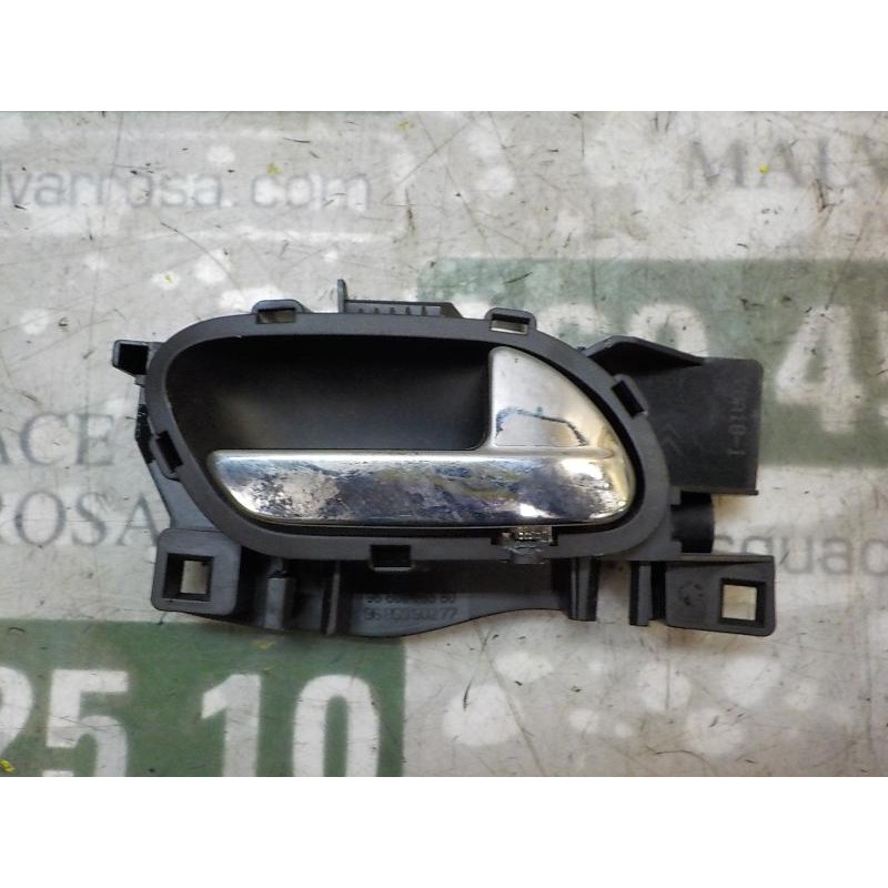 Recambio de maneta interior trasera derecha para peugeot 308 1.6 16v hdi referencia OEM IAM 9144C8  