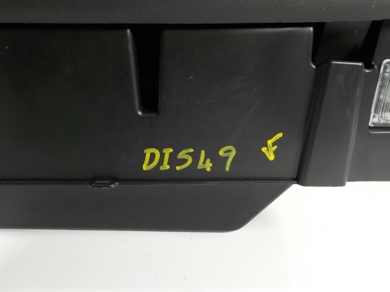 Recambio de guantera para volvo v40 2.0 diesel cat referencia OEM IAM 1284503  