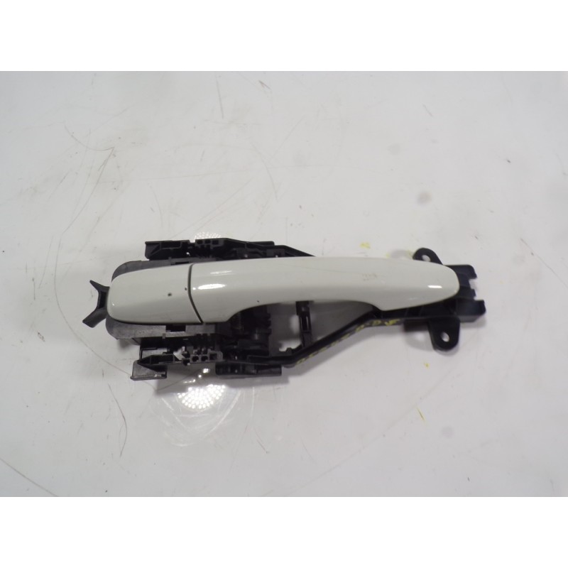 Recambio de maneta exterior delantera derecha para volvo v40 2.0 diesel cat referencia OEM IAM 39832339  