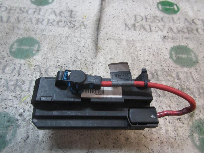 Recambio de caja reles / fusibles para bmw serie 7 (e65/e66) 730d referencia OEM IAM 61136900583  