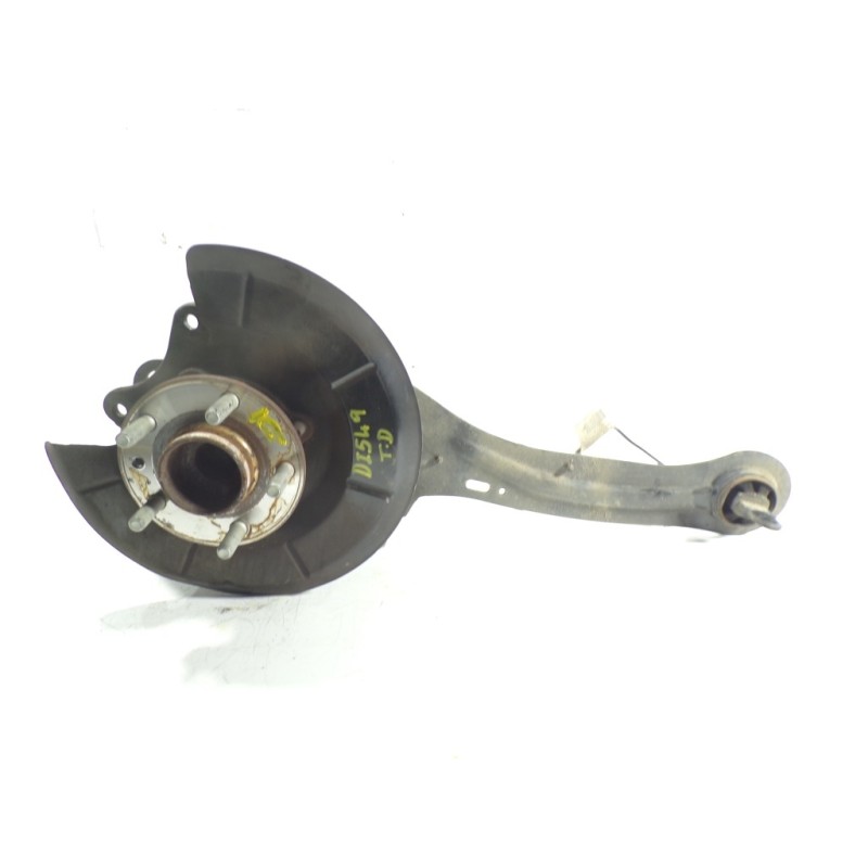 Recambio de mangueta trasera derecha para volvo v40 2.0 diesel cat referencia OEM IAM 31360695  