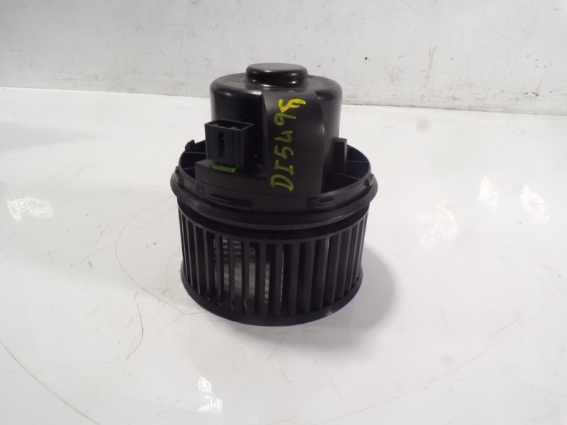 Recambio de motor calefaccion para volvo v40 2.0 diesel cat referencia OEM IAM 31369448 AV6N18456AA AV6N18456AA