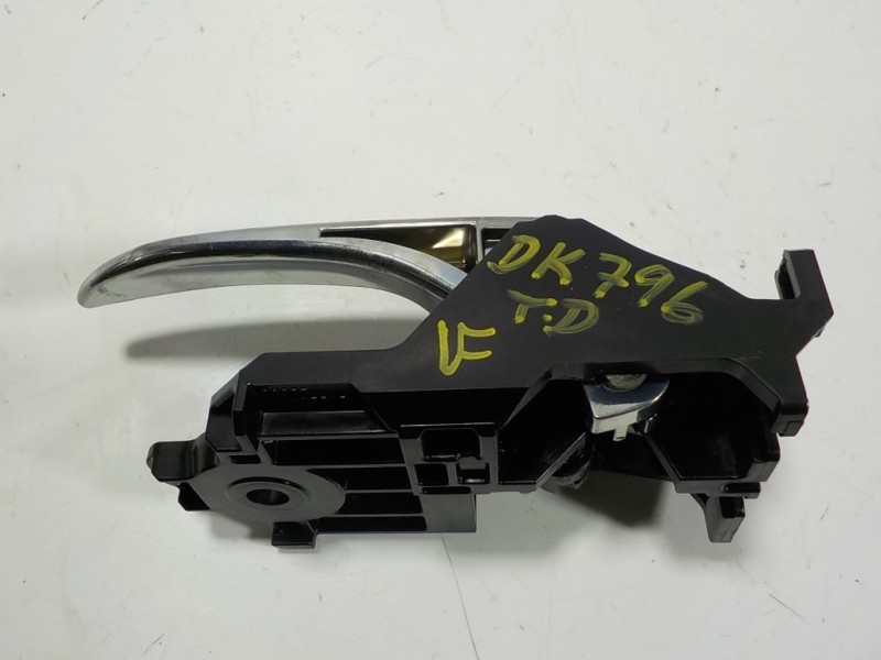 Recambio de maneta interior trasera derecha para lexus ct 200h referencia OEM IAM 6920575010 6927375010 6920575010