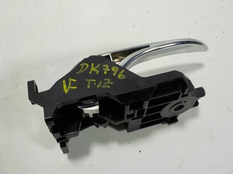 Recambio de maneta interior trasera izquierda para lexus ct 200h referencia OEM IAM 6920675010 6927475010 6927475010