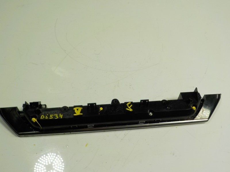 Recambio de modulo electronico para citroën c5 aircross live pack referencia OEM IAM 98197163XU 98197163XU 28597489