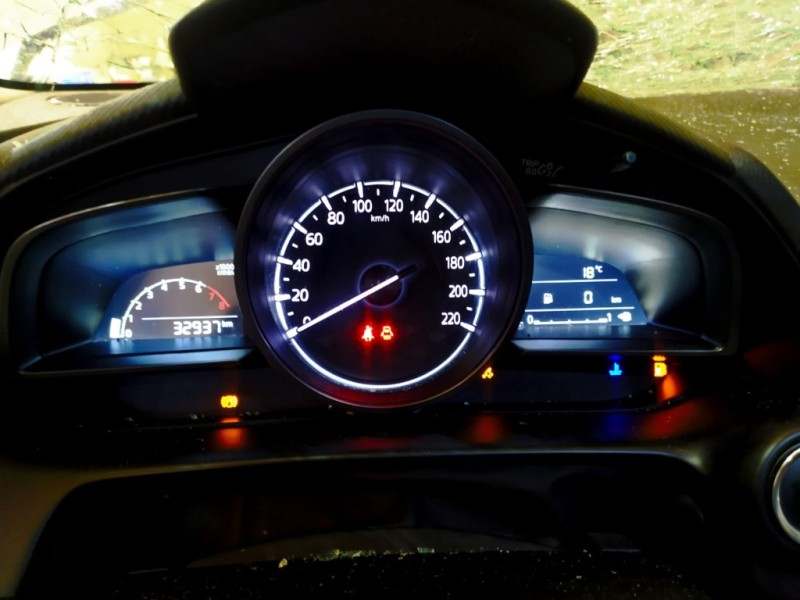 Recambio de cuadro instrumentos para mazda cx-3 2.0 16v cat referencia OEM IAM  D09M55430 