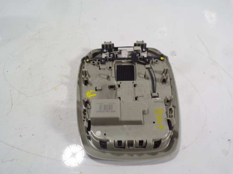 Recambio de piloto interior para volvo v40 2.0 diesel cat referencia OEM IAM 39828786  