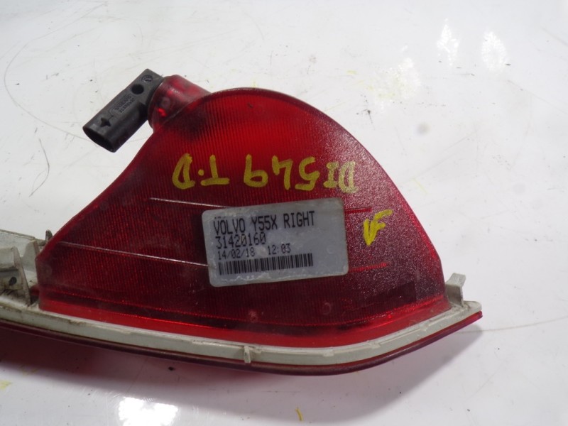 Recambio de piloto trasero antiniebla derecho para volvo v40 2.0 diesel cat referencia OEM IAM 31395551 31420160 