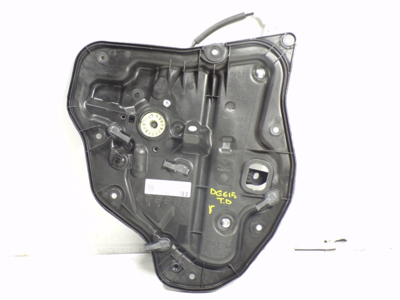 Recambio de elevalunas trasero derecho para mazda cx-3 2.0 16v cat referencia OEM IAM   
