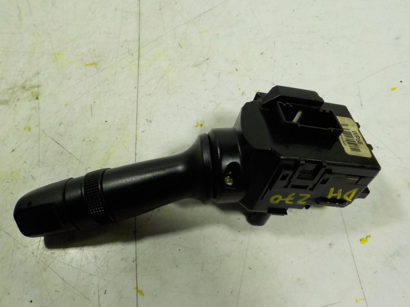 Recambio de mando limpia para hyundai ix20 1.4 crdi cat referencia OEM IAM 934202K560 934202K560 